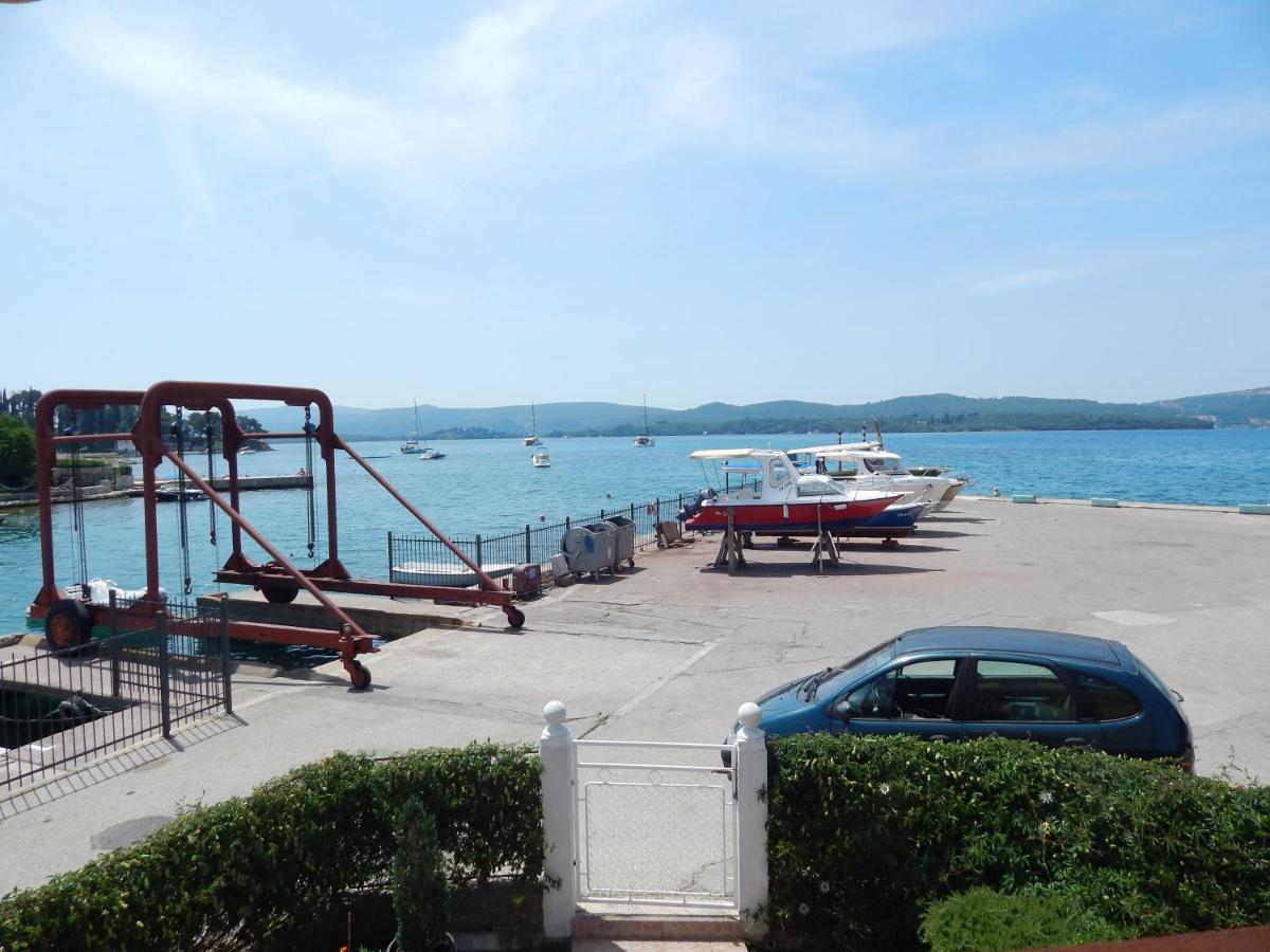 Apartmani Sindik Tivat Dış mekan fotoğraf