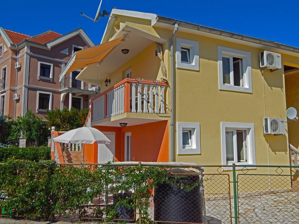 Apartmani Sindik Tivat Dış mekan fotoğraf